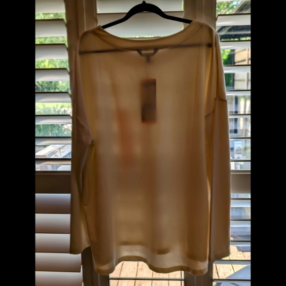 Banana Republic Cream Crew Neck Sweater Soft Knit - Picture 8 of 10